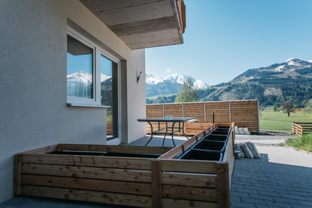 Mountain View Apartments Piesendorf Bagian luar foto