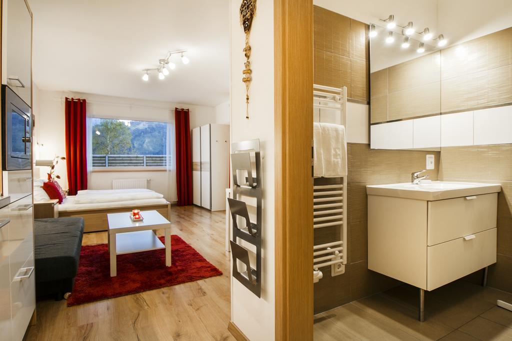 Mountain View Apartments Piesendorf Bagian luar foto