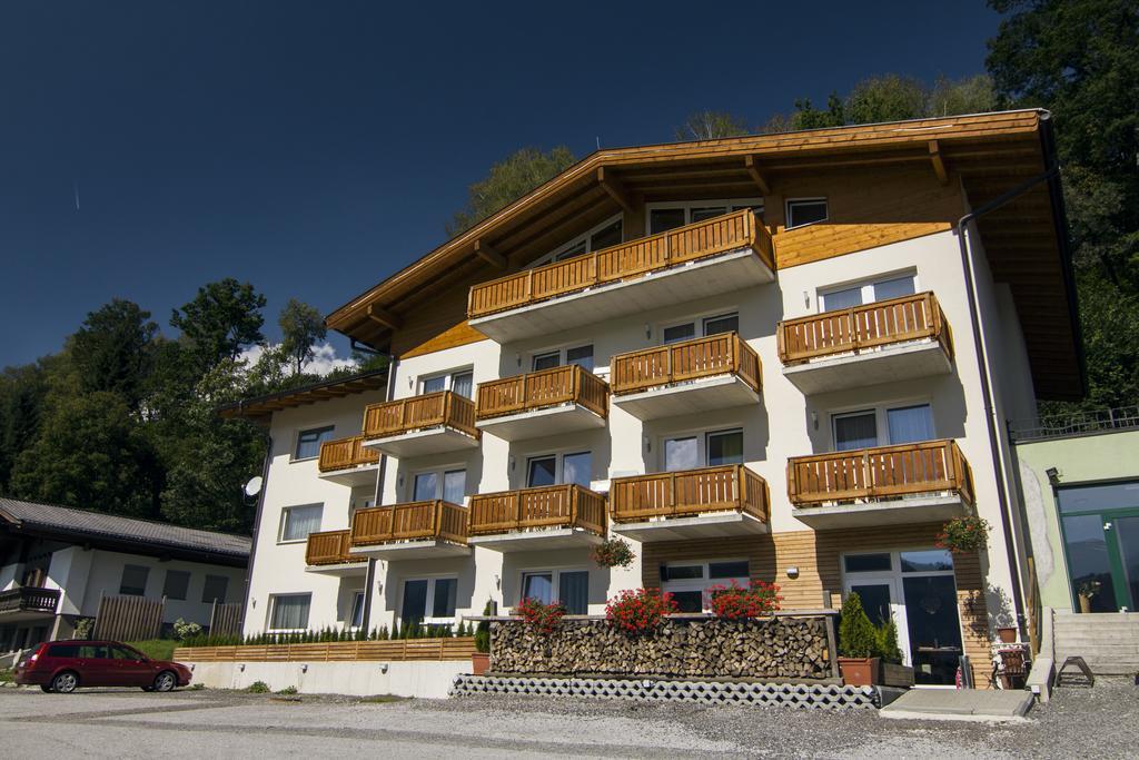 Mountain View Apartments Piesendorf Bagian luar foto
